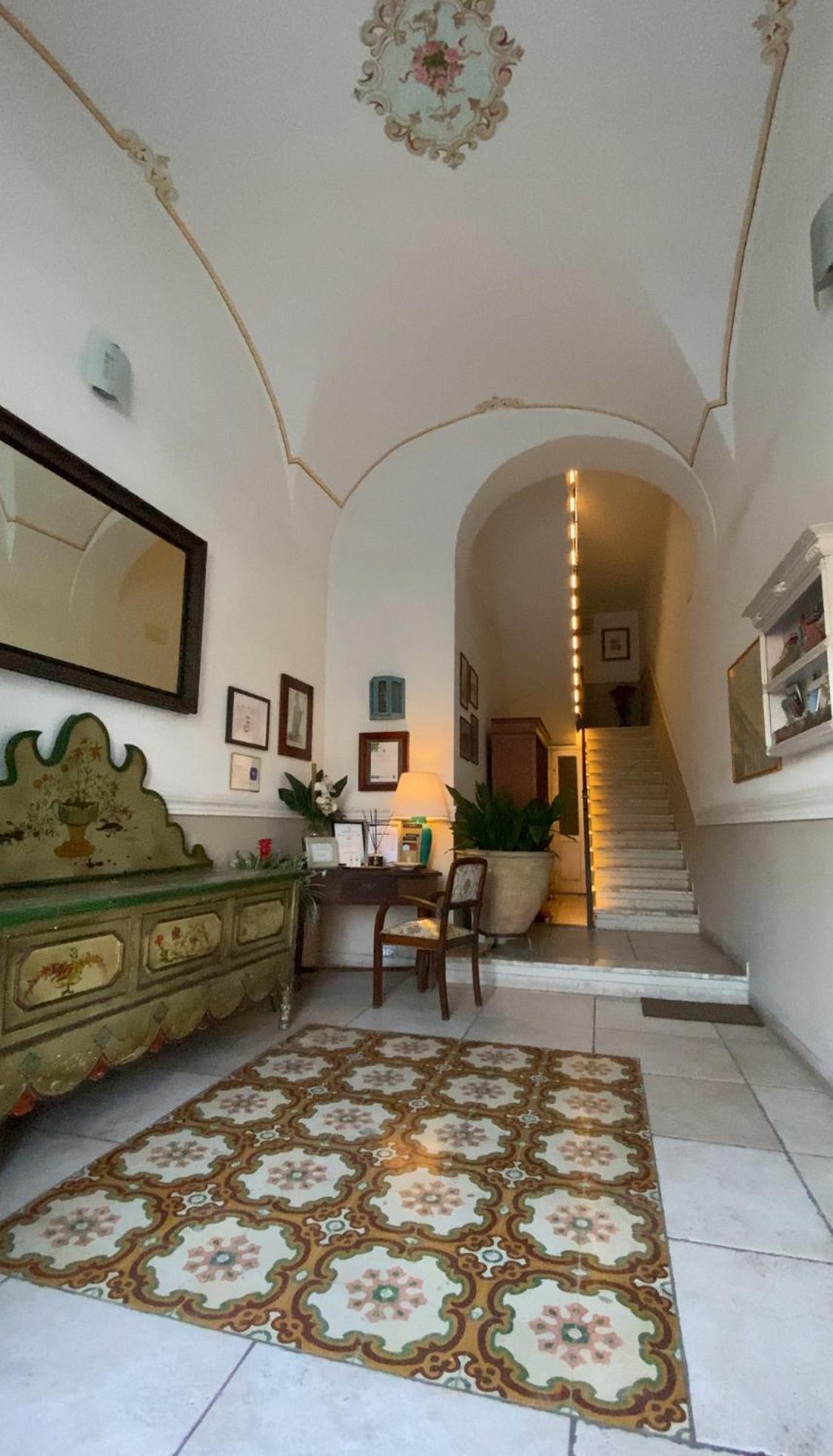 La Casa Nel Sole - Boutique B&B 바리 외부 사진