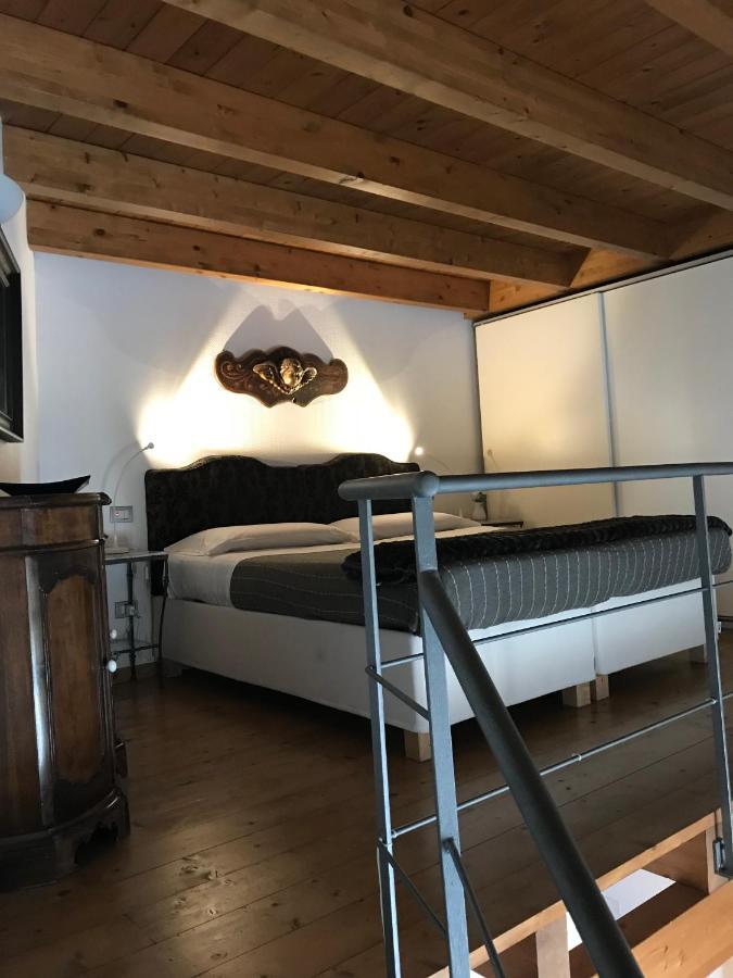 La Casa Nel Sole - Boutique B&B 바리 외부 사진